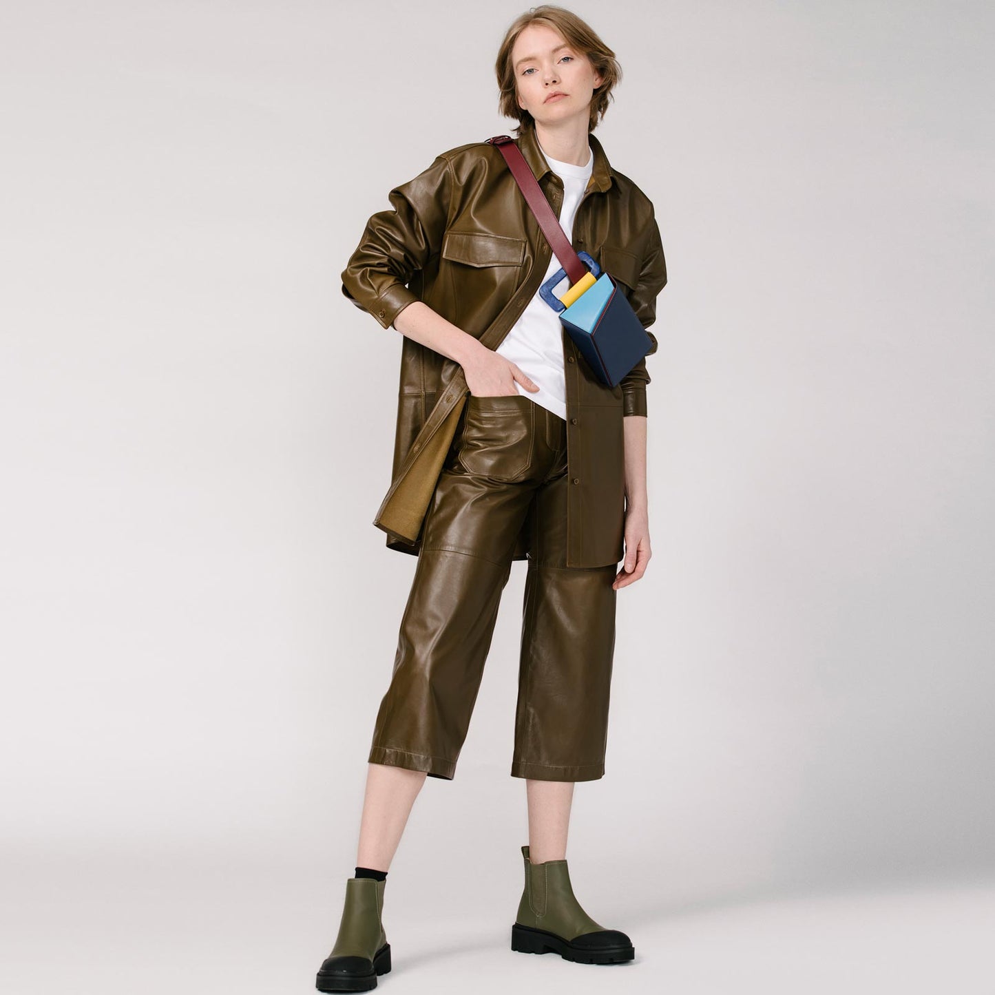 Gen Crop Pants - Olive